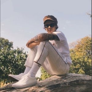 Meet your Posher, Daniela